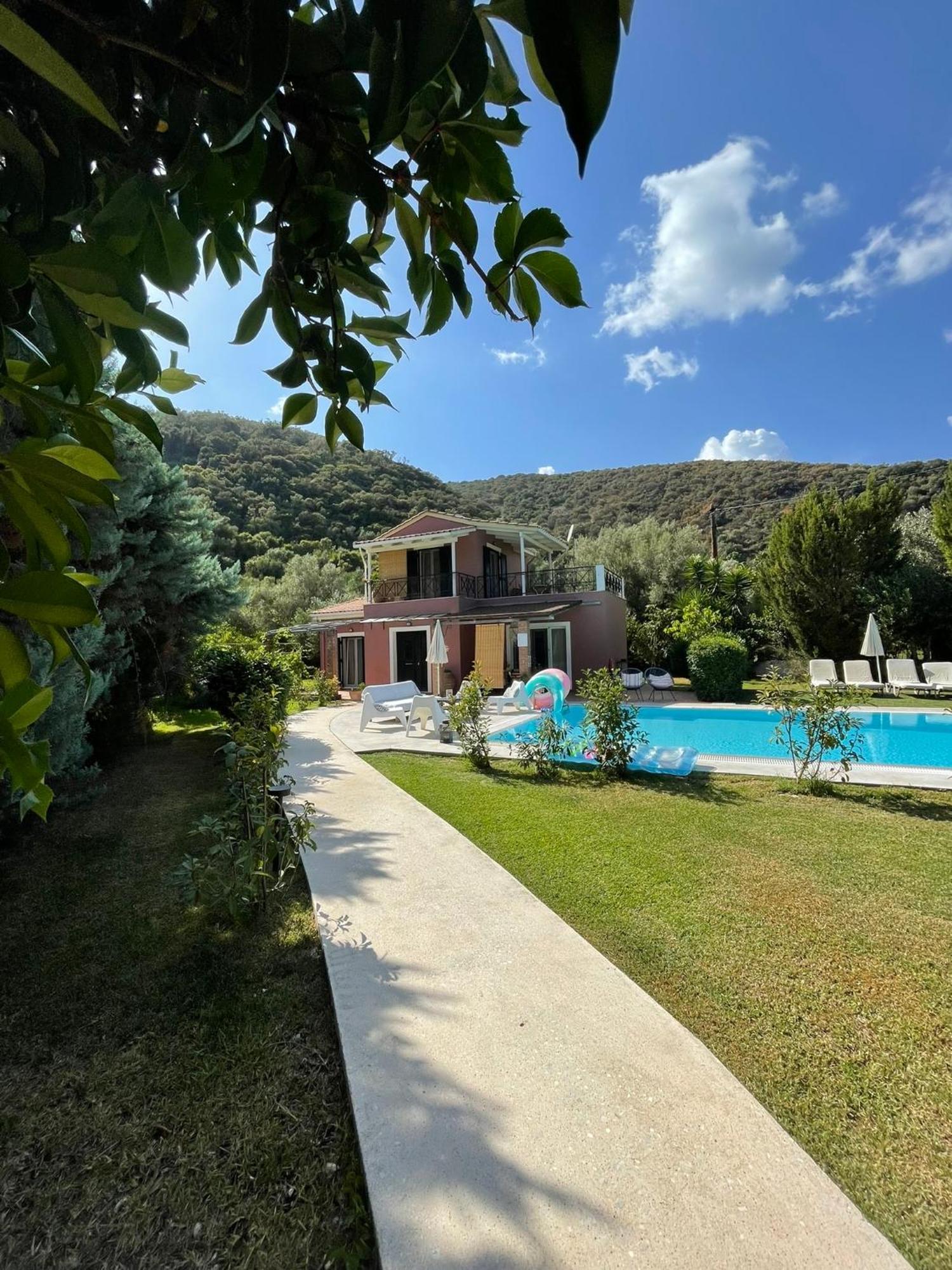 Gialos Villas 1-2 With A Private Pool Mikros Gialos Exteriör bild